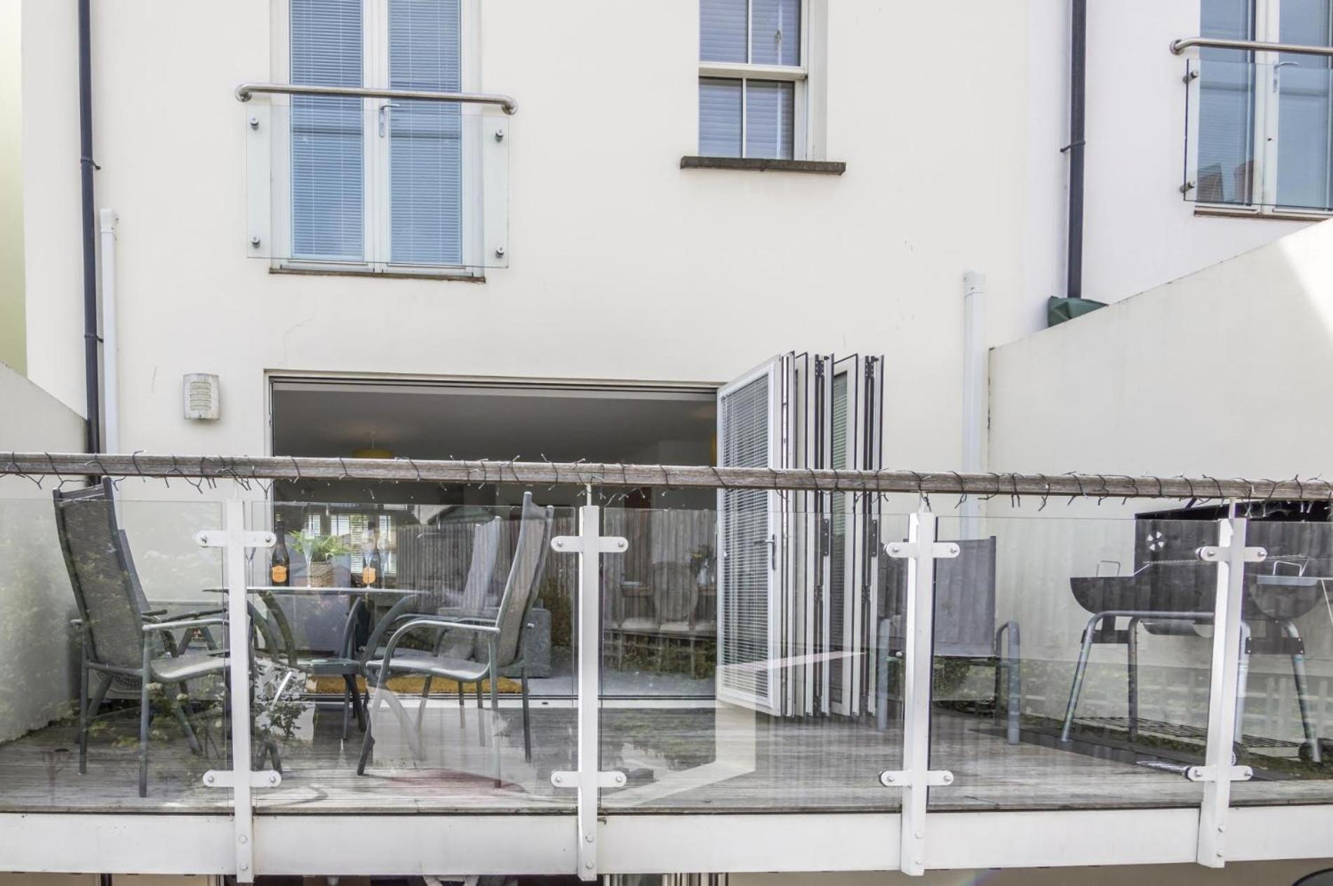 Milford Street - 5 Bedroom Luxurious Holiday Home - Saundersfoot Exterior photo